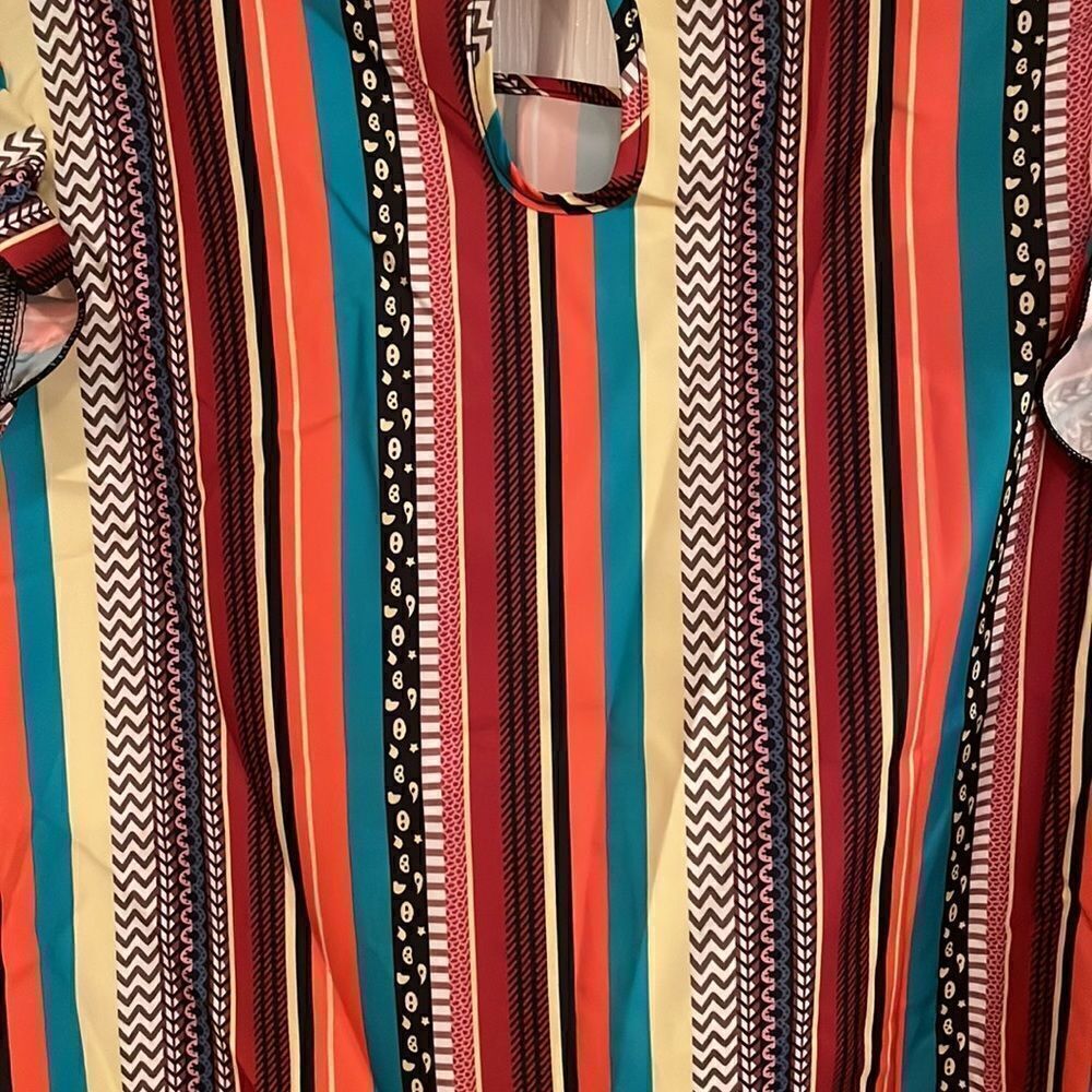 Colorful polyester striped top ❤️ - Picture 4 of 5